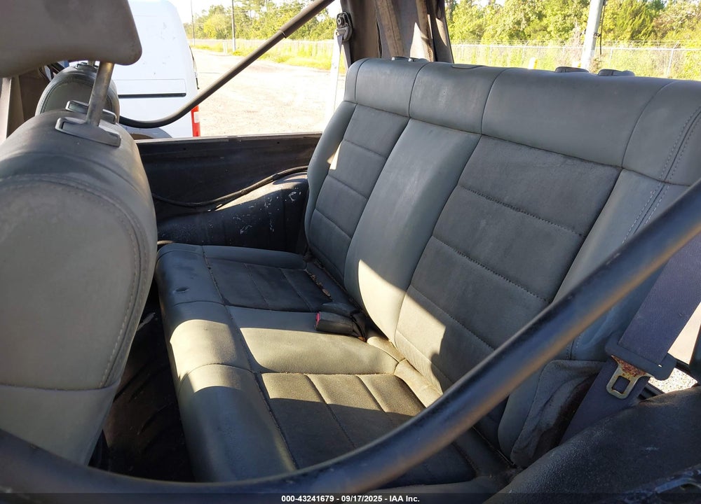 2009 JEEP WRANGLER / VIN: 1J4FA24199L767650