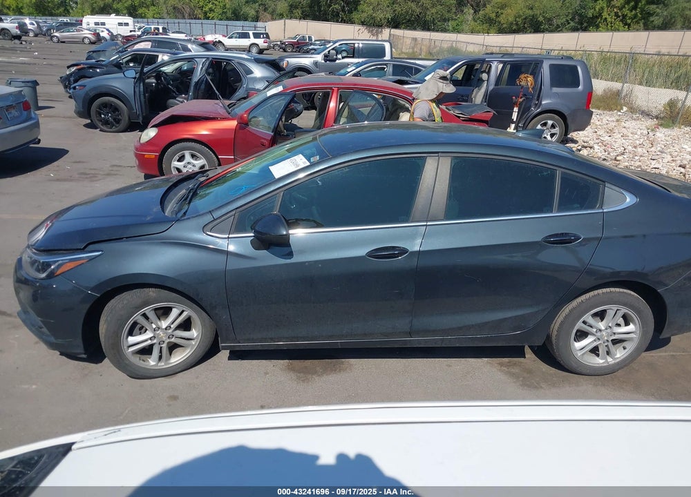 2018 CHEVROLET CRUZE LT AUTO VIN: 1G1BE5SMXJ7110868