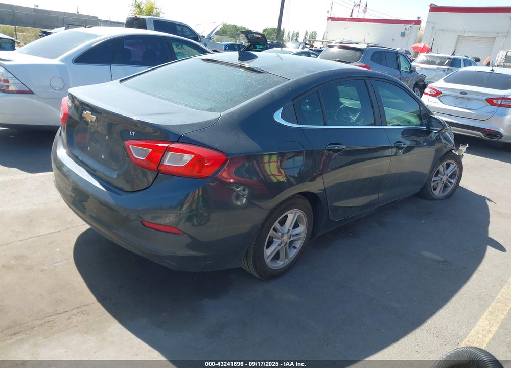 2018 CHEVROLET CRUZE LT AUTO VIN: 1G1BE5SMXJ7110868