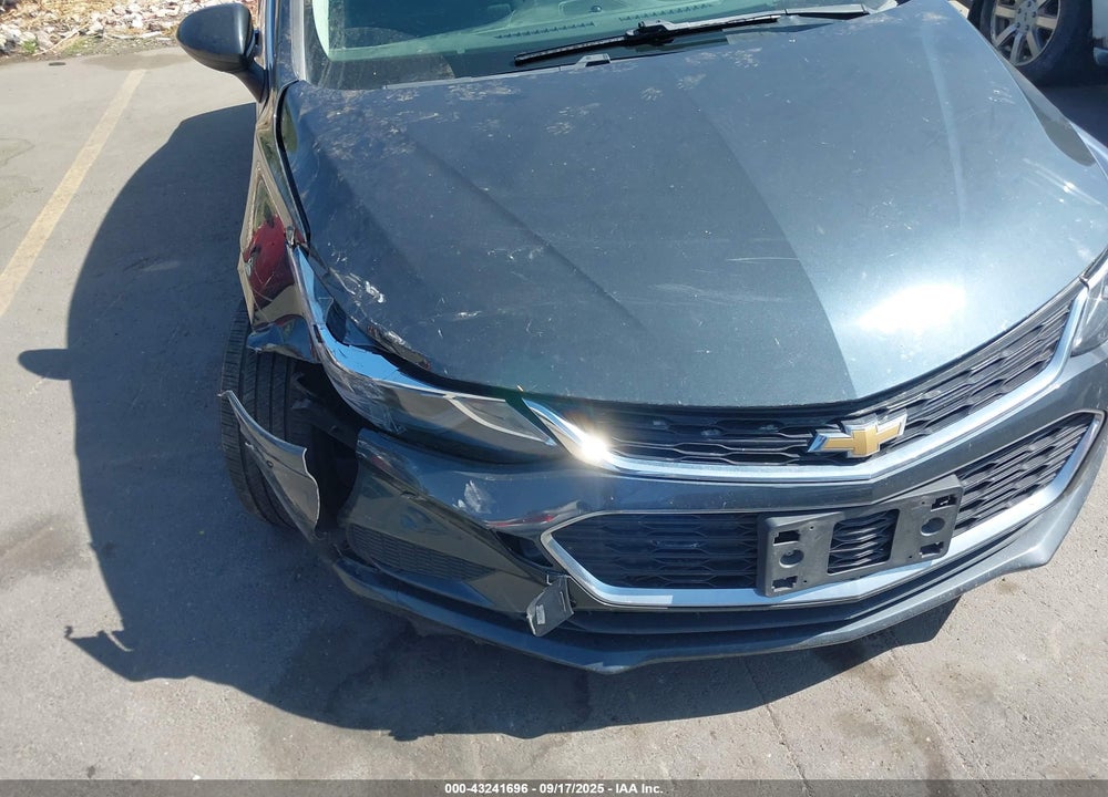 2018 CHEVROLET CRUZE LT AUTO VIN: 1G1BE5SMXJ7110868