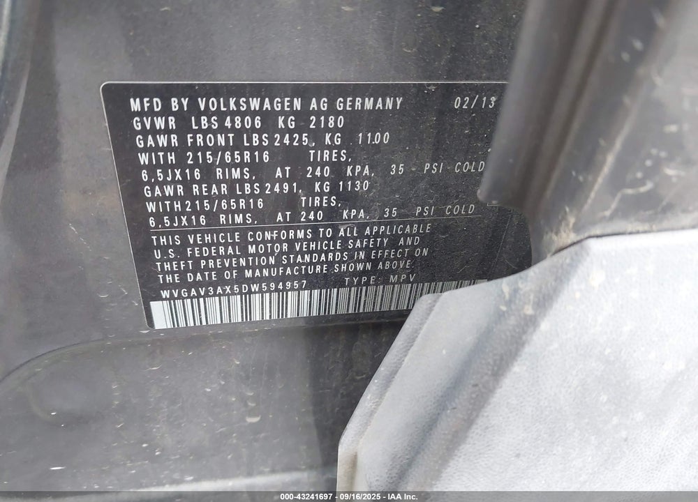2013 VOLKSWAGEN TIGUAN VIN: WVGAV3AX5DW594957