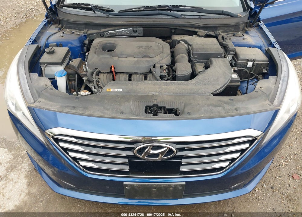 2015 HYUNDAI SONATA VIN: 5NPE34AF2FH061451