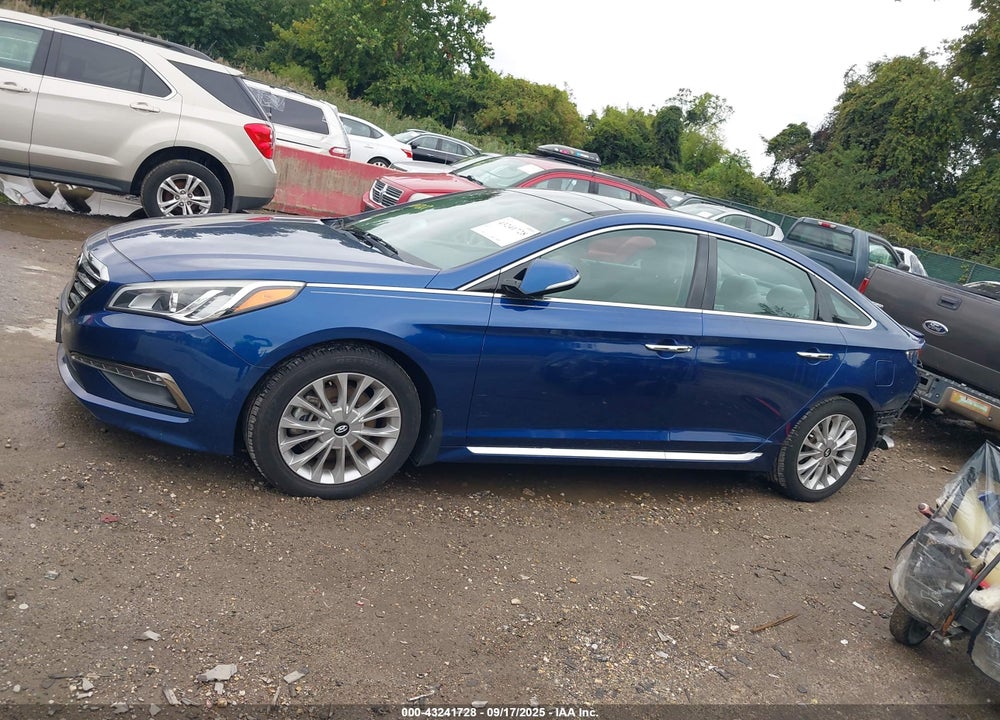 2015 HYUNDAI SONATA VIN: 5NPE34AF2FH061451