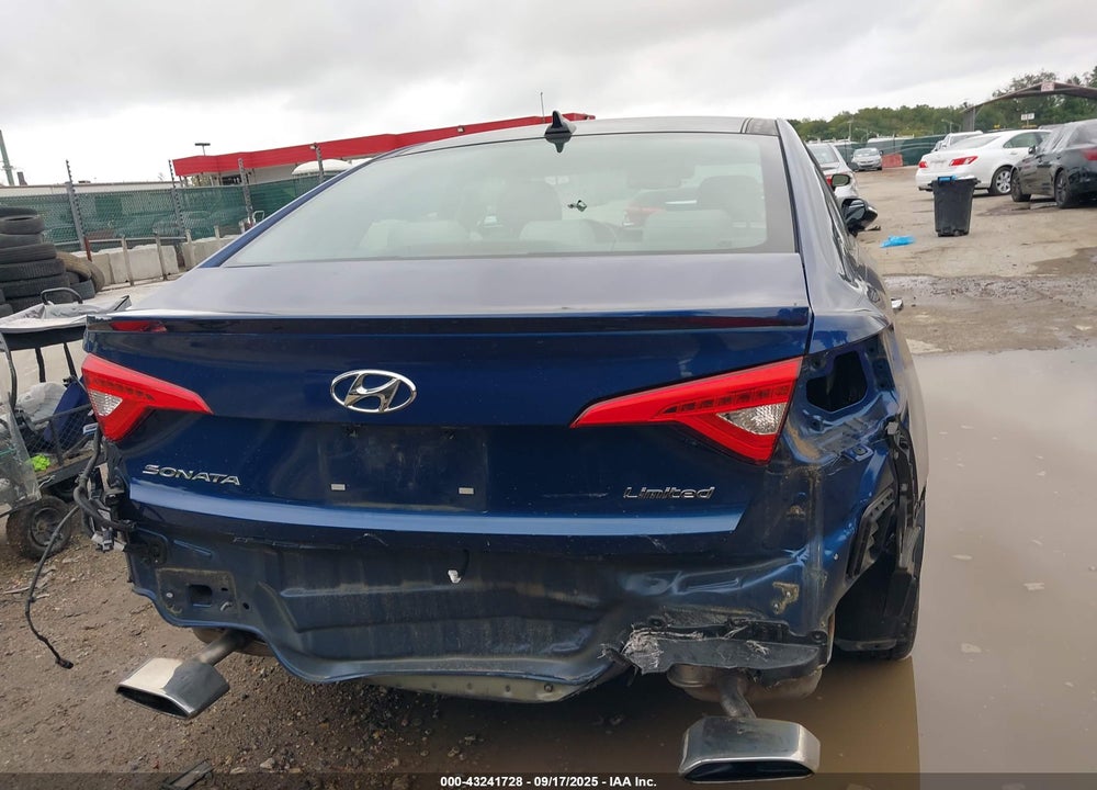 2015 HYUNDAI SONATA VIN: 5NPE34AF2FH061451