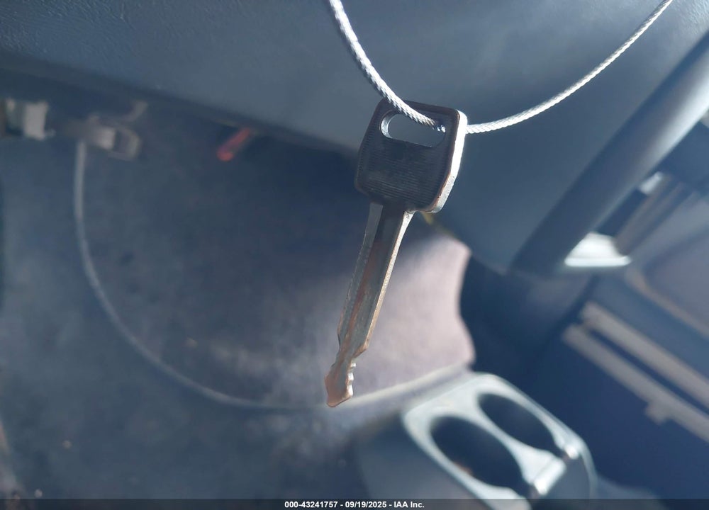 1992 FORD AEROSTAR VIN: 1FMDA31X3NZA72207