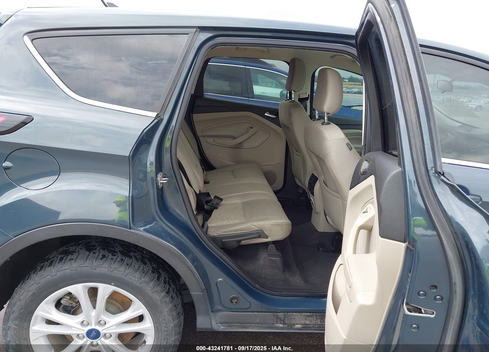 2019 FORD ESCAPE VIN: 1FMCU9GD0KUC04139