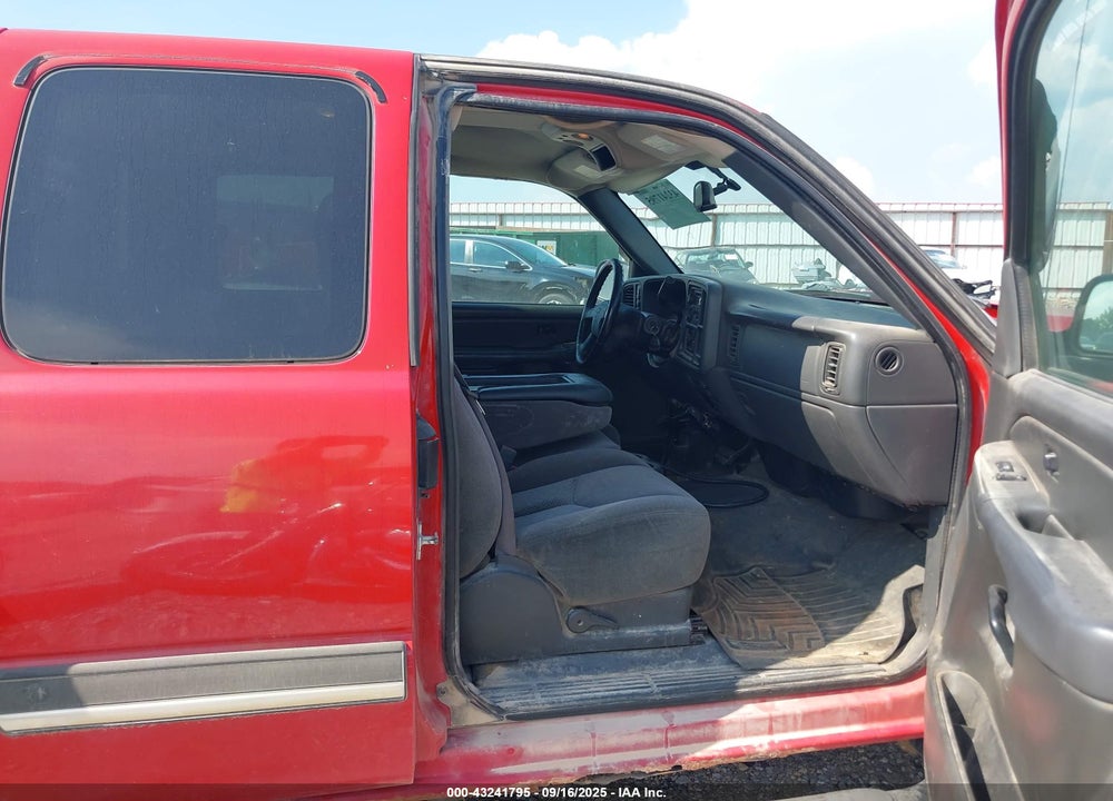2007 CHEVROLET SILVERADO 2500HD CLASSIC LT1 VIN: 1GCHK29D77E106554