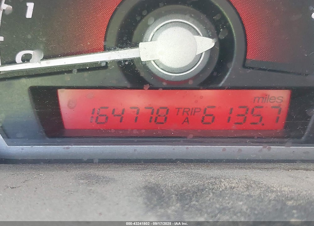 2006 HONDA CIVIC VIN: 2HGFG21566H701112