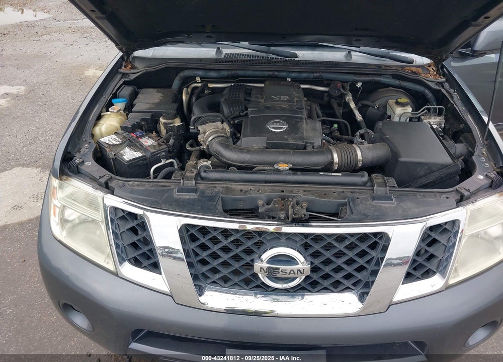2011 NISSAN PATHFINDER SV VIN: 5N1AR1NB0BC631130