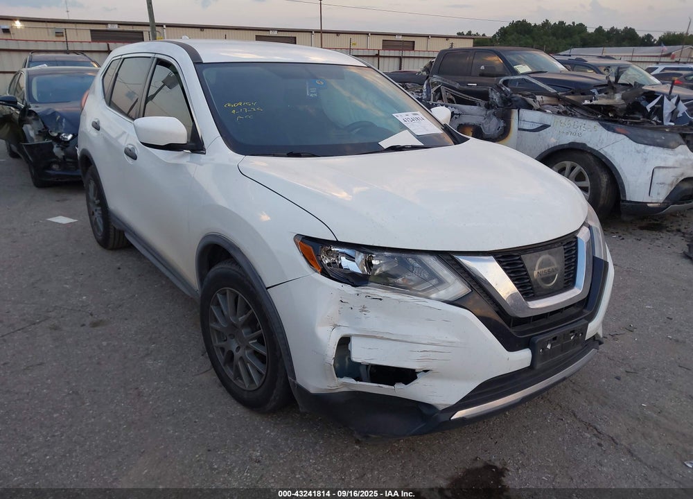 2017 NISSAN ROGUE S VIN: KNMAT2MT8HP593413