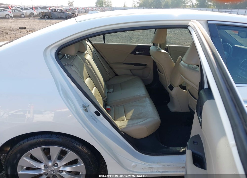 2014 HONDA ACCORD EX-L VIN: 1HGCR2F86EA092374