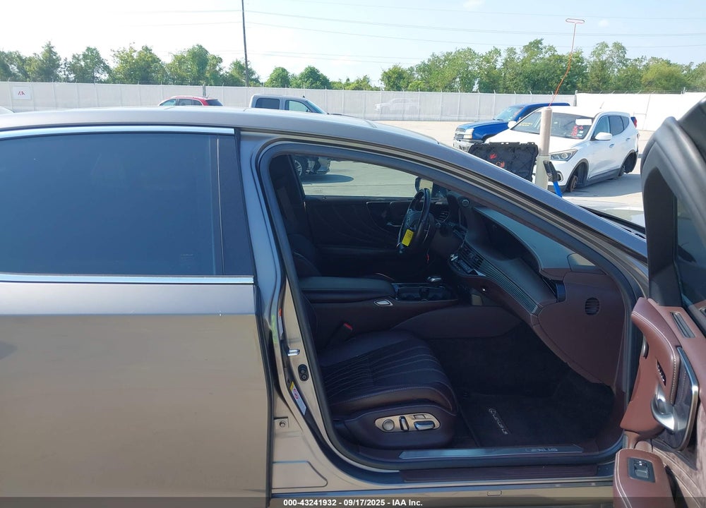 2018 LEXUS LS 500 VIN: JTHB5LFF5J5002062