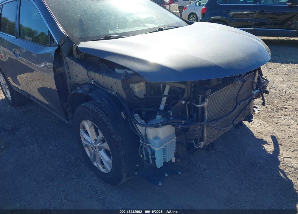 2015 NISSAN ROGUE SV VIN: 5N1AT2MV3FC752758