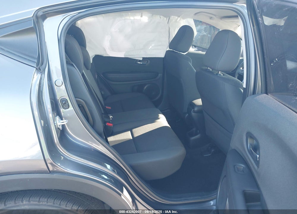 2022 HONDA HR-V 2WD LX VIN: 3CZRU5H3XNM745201