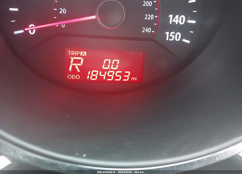 2012 KIA SORENTO LX V6 VIN: 5XYKTDA23CG283550