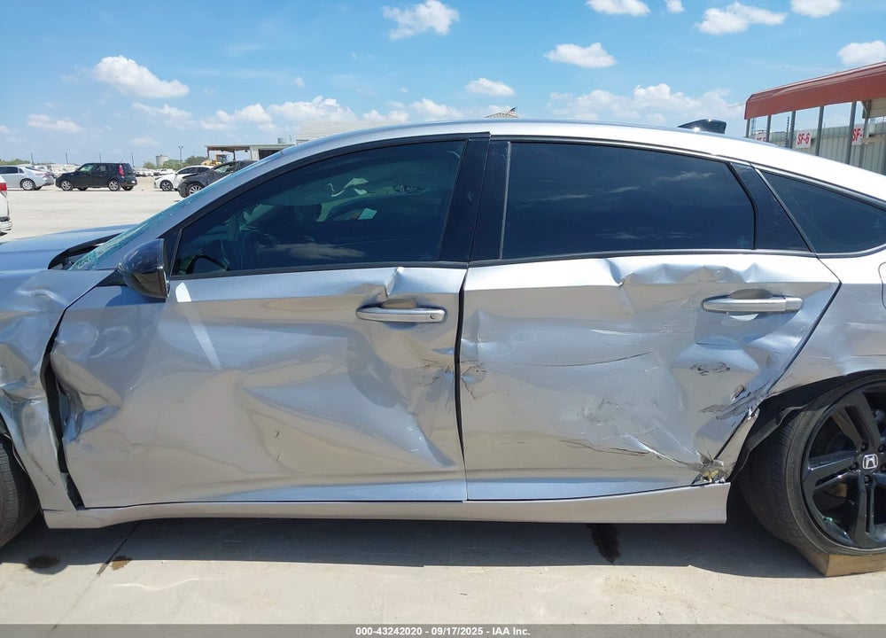2022 HONDA ACCORD VIN: 1HGCV1F4XNA085690