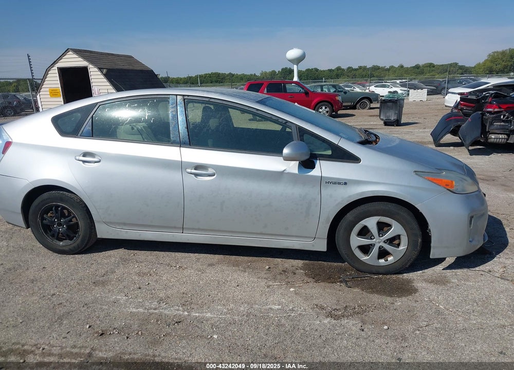 2013 TOYOTA PRIUS VIN: JTDKN3DUXD0354199