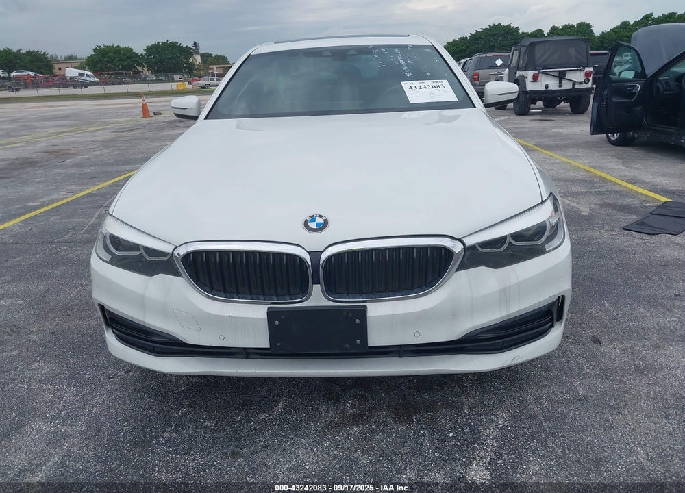 2019 BMW 5 SERIES VIN: WBAJA5C57KWW14580