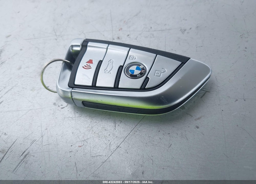 2019 BMW 5 SERIES VIN: WBAJA5C57KWW14580