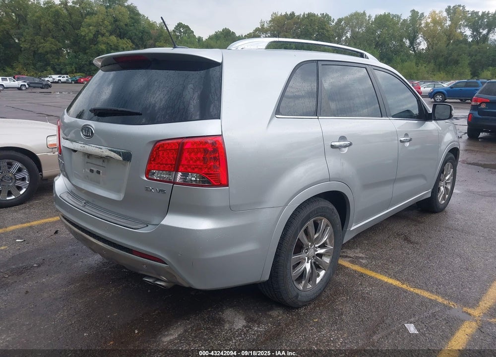 2012 KIA SORENTO VIN: 5XYKW4A29CG266372