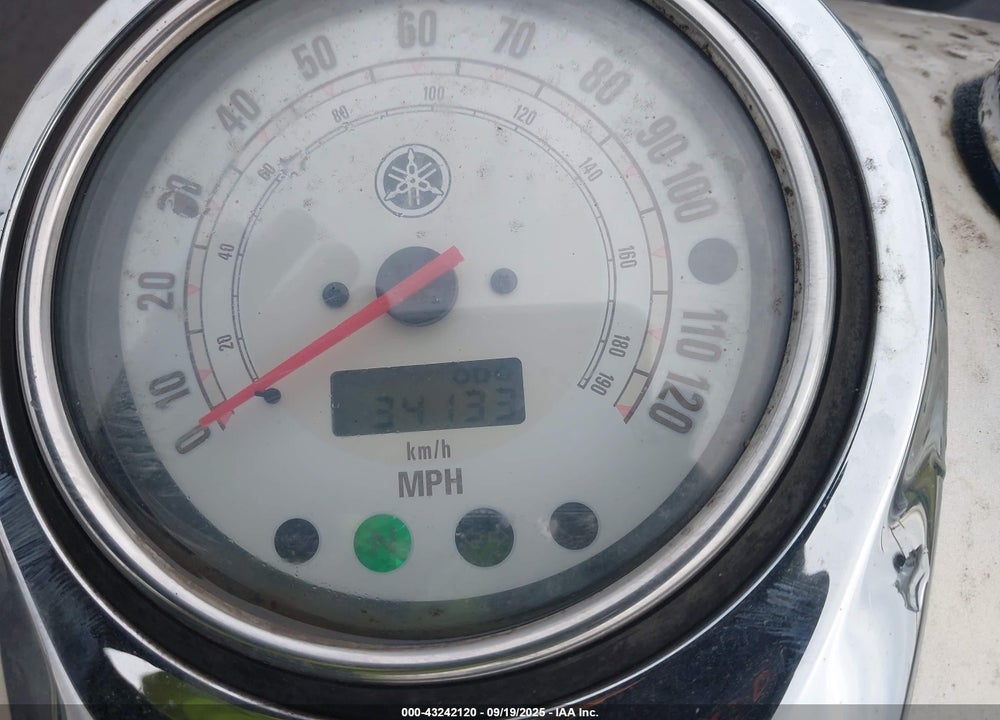 2004 YAMAHA XVS1100 A VIN: JYAVP11E14A057739