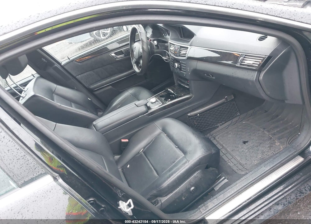 2010 MERCEDES-BENZ E-CLASS VIN: WDDHF8HB0AA196965