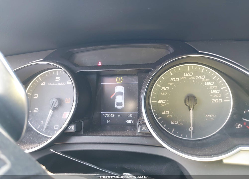 2010 AUDI S5 4.2 PREMIUM PLUS VIN: WAUVVAFR5AA022541