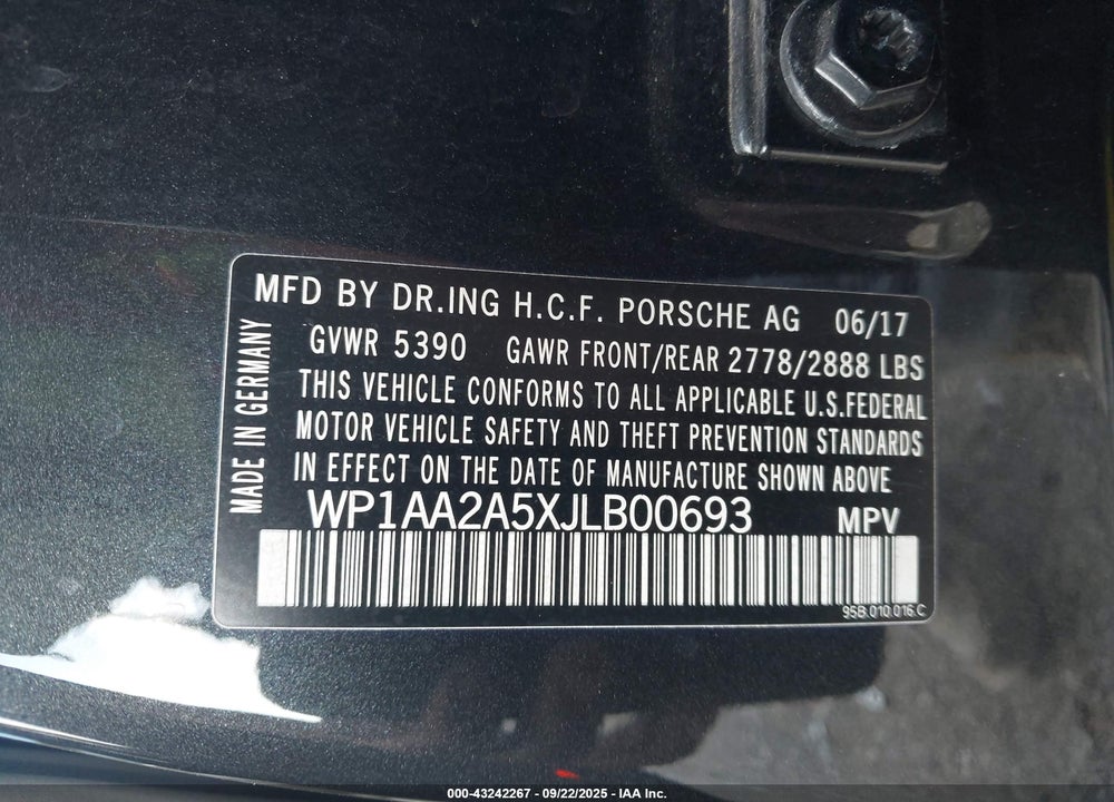 2018 PORSCHE MACAN VIN: WP1AA2A5XJLB00693