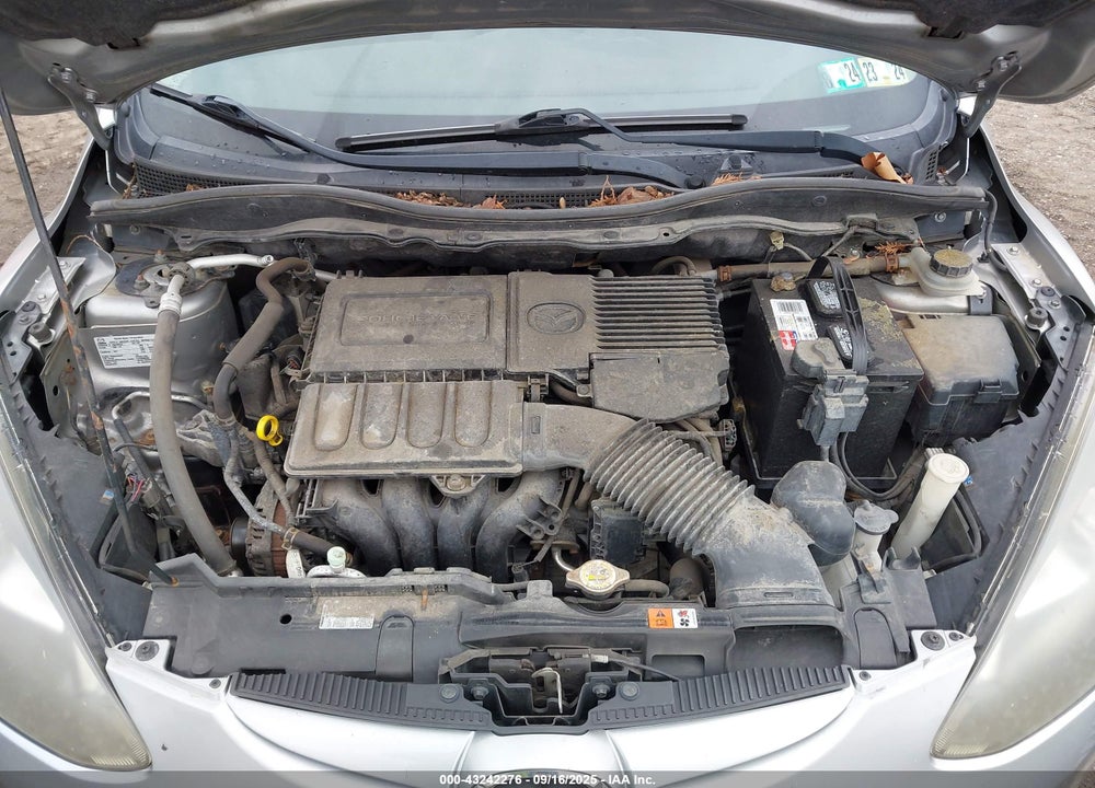 2011 MAZDA 2 SPORT VIN: JM1DE1HY5B0103582