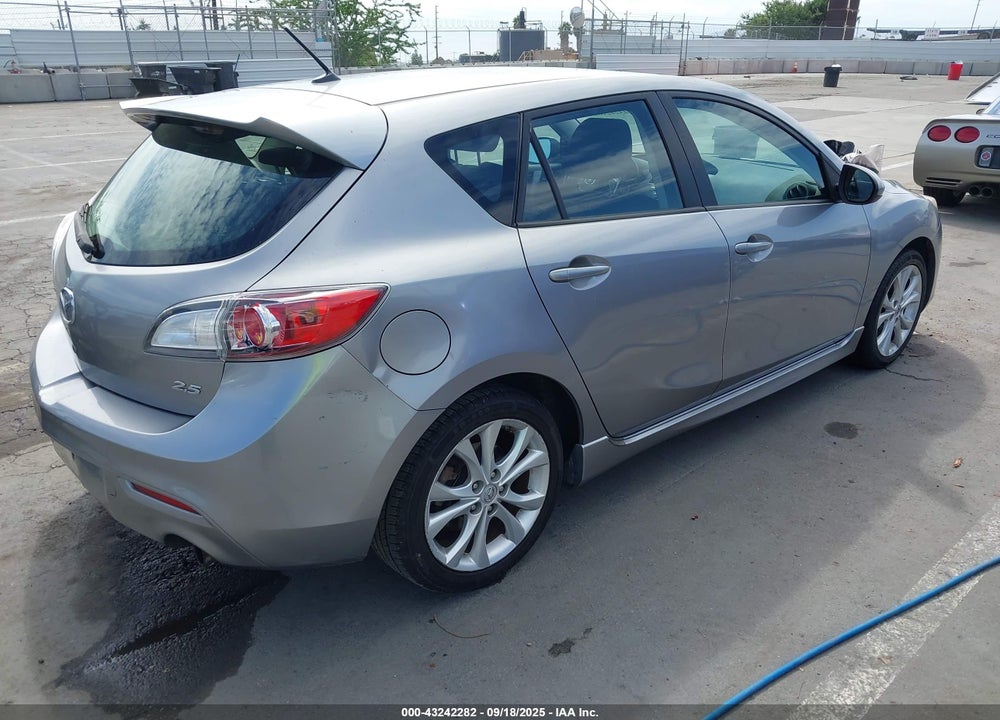 2010 MAZDA 3 VIN: JM1BL1H64A1270469