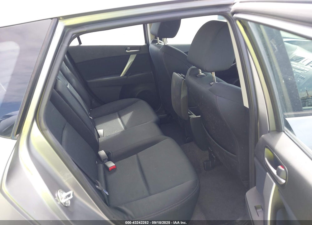 2010 MAZDA 3 VIN: JM1BL1H64A1270469
