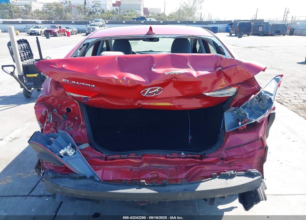 2013 HYUNDAI ELANTRA VIN: KMHDH4AE9DU011343