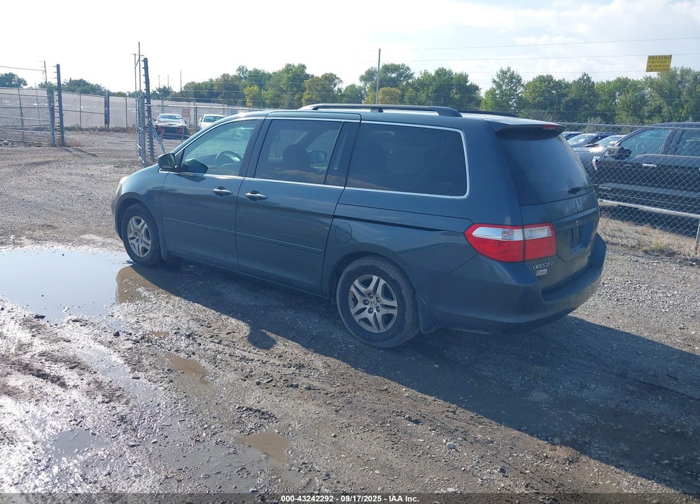 2006 HONDA ODYSSEY EX VIN: 5FNRL384X6B082918