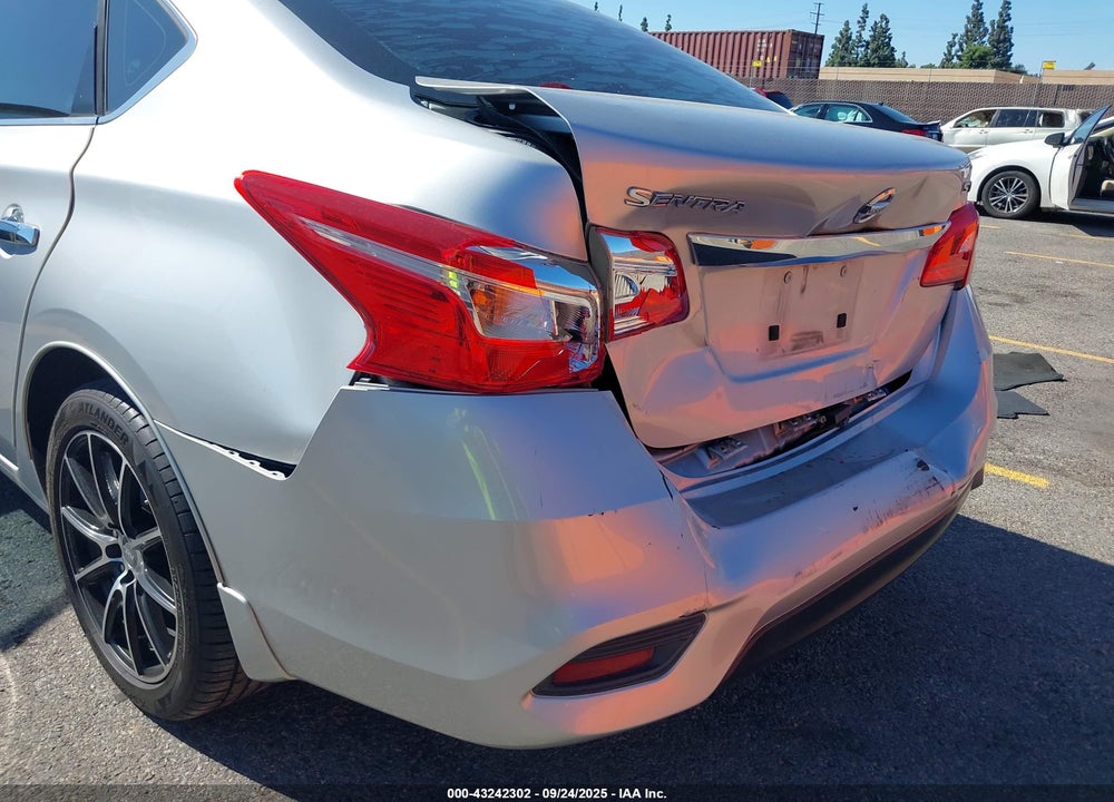 2016 NISSAN SENTRA SV VIN: 3N1AB7AP1GY289721