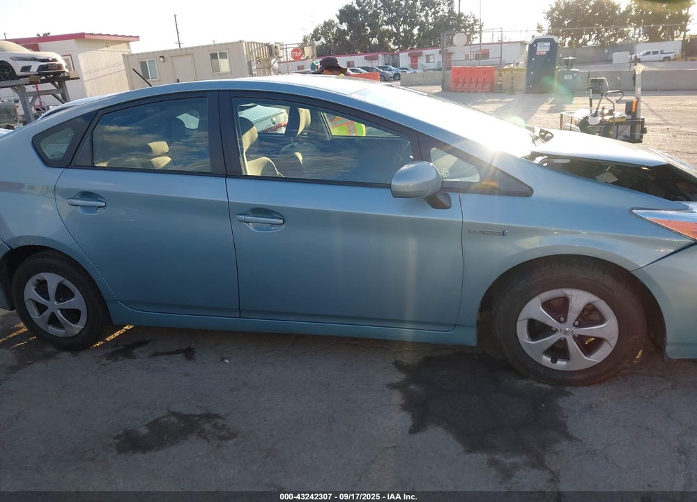 2014 TOYOTA PRIUS VIN: JTDKN3DU1E1752378