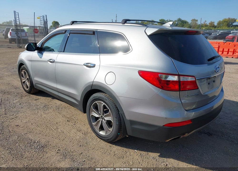 2013 HYUNDAI SANTA FE VIN: KM8SNDHF2DU017709