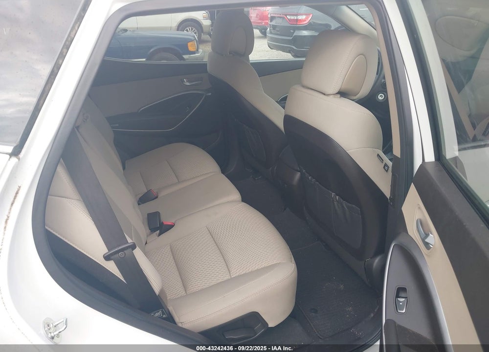 2017 HYUNDAI SANTA FE SPORT 2.4L VIN: 5XYZU3LB1HG385942