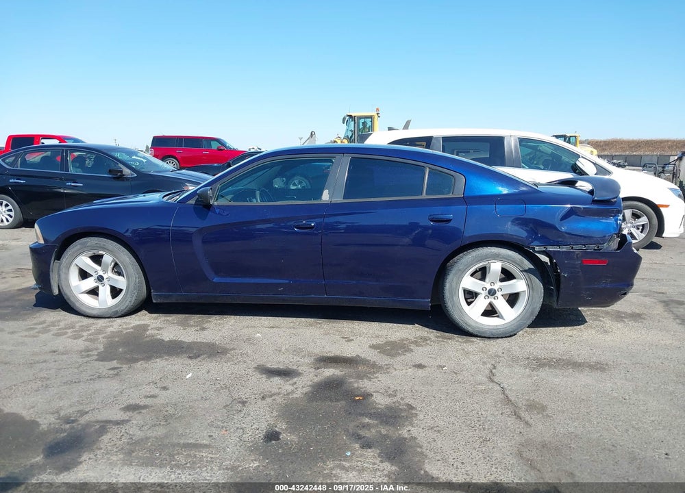 2013 DODGE CHARGER VIN: 2C3CDXBGXDH622681