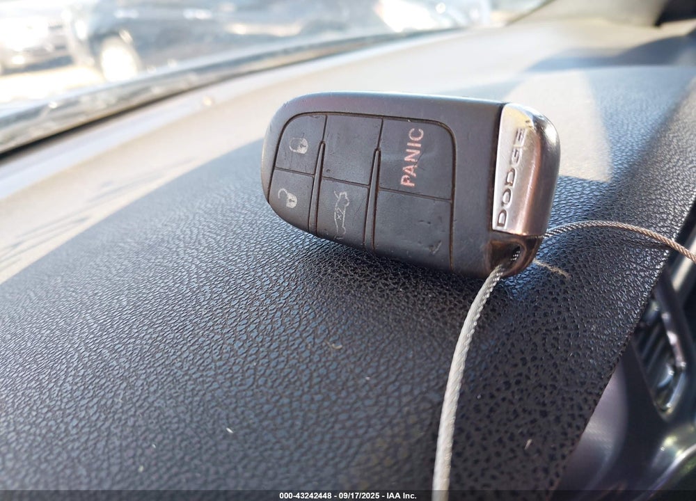 2013 DODGE CHARGER VIN: 2C3CDXBGXDH622681