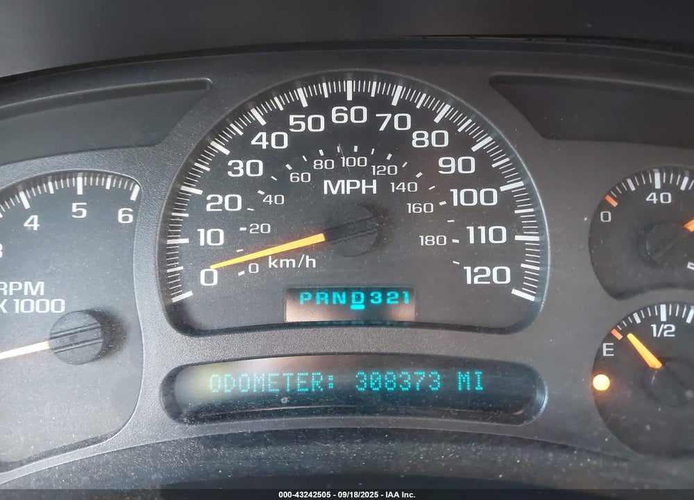 2003 GMC YUKON XL 1500 SLT VIN: 1GKEC16Z23J232837