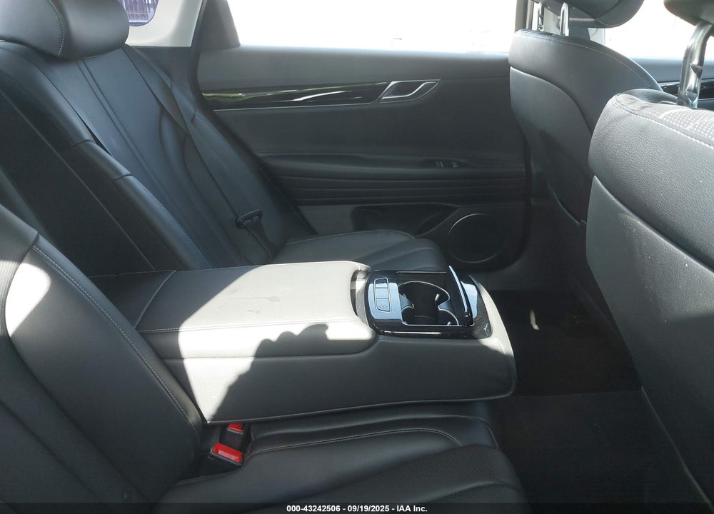 2023 GENESIS G80 VIN: KMTGB4SC6PU194903