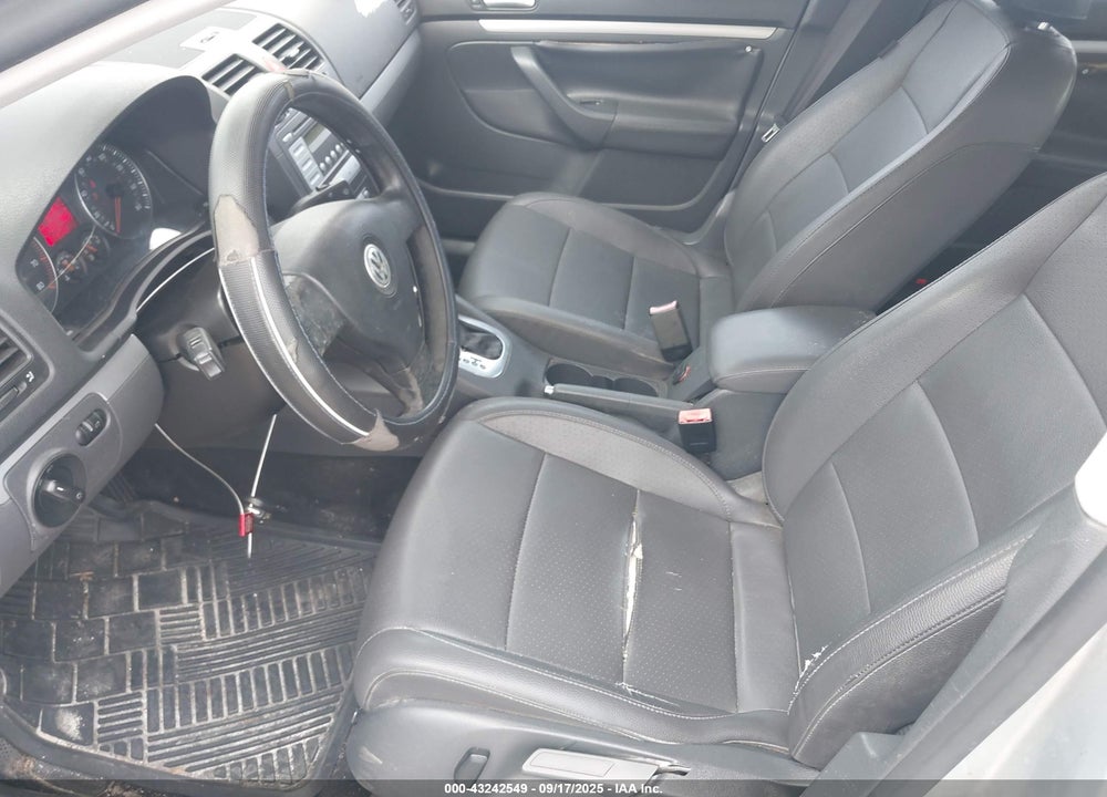 2007 VOLKSWAGEN JETTA WOLFSBURG EDITION VIN: 3VWEF71K97M157575
