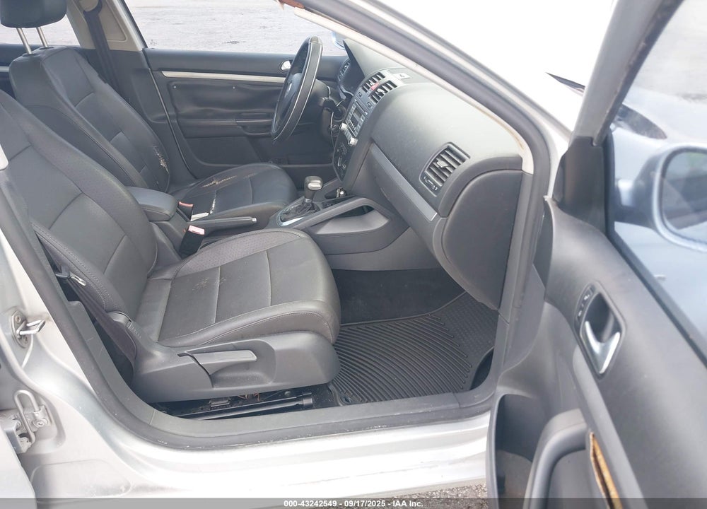 2007 VOLKSWAGEN JETTA WOLFSBURG EDITION VIN: 3VWEF71K97M157575