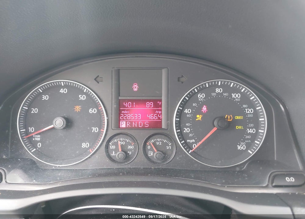 2007 VOLKSWAGEN JETTA WOLFSBURG EDITION VIN: 3VWEF71K97M157575