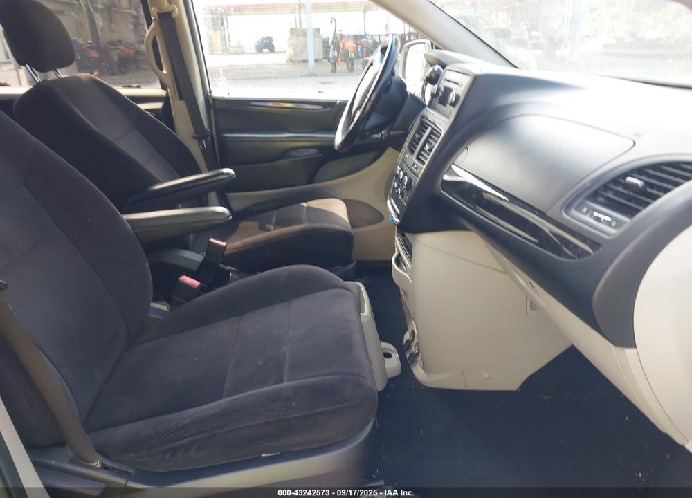 2013 DODGE GRAND CARAVAN SE VIN: 2C4RDGBG5DR762542