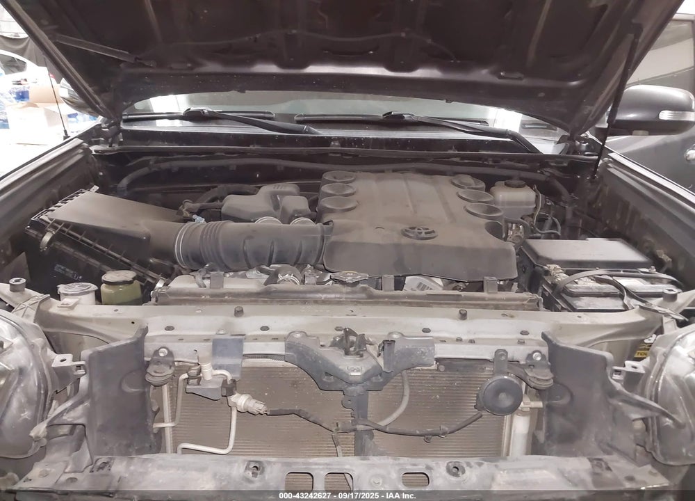 2010 TOYOTA 4RUNNER VIN: JTEBU5JR9A5032923