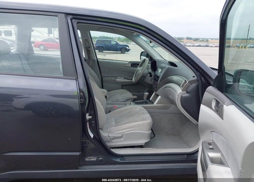 2010 SUBARU FORESTER 2.5X VIN: JF2SH6AC1AH729626