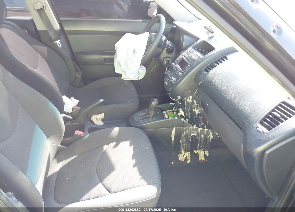 2013 KIA SOUL VIN: KNDJT2A56D7770881