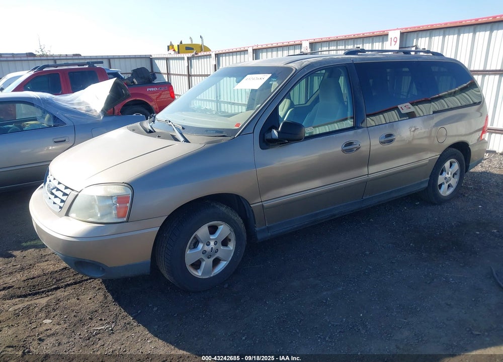 2005 FORD FREESTAR SES VIN: 2FMZA57645BA49912