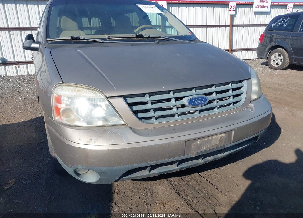 2005 FORD FREESTAR SES VIN: 2FMZA57645BA49912